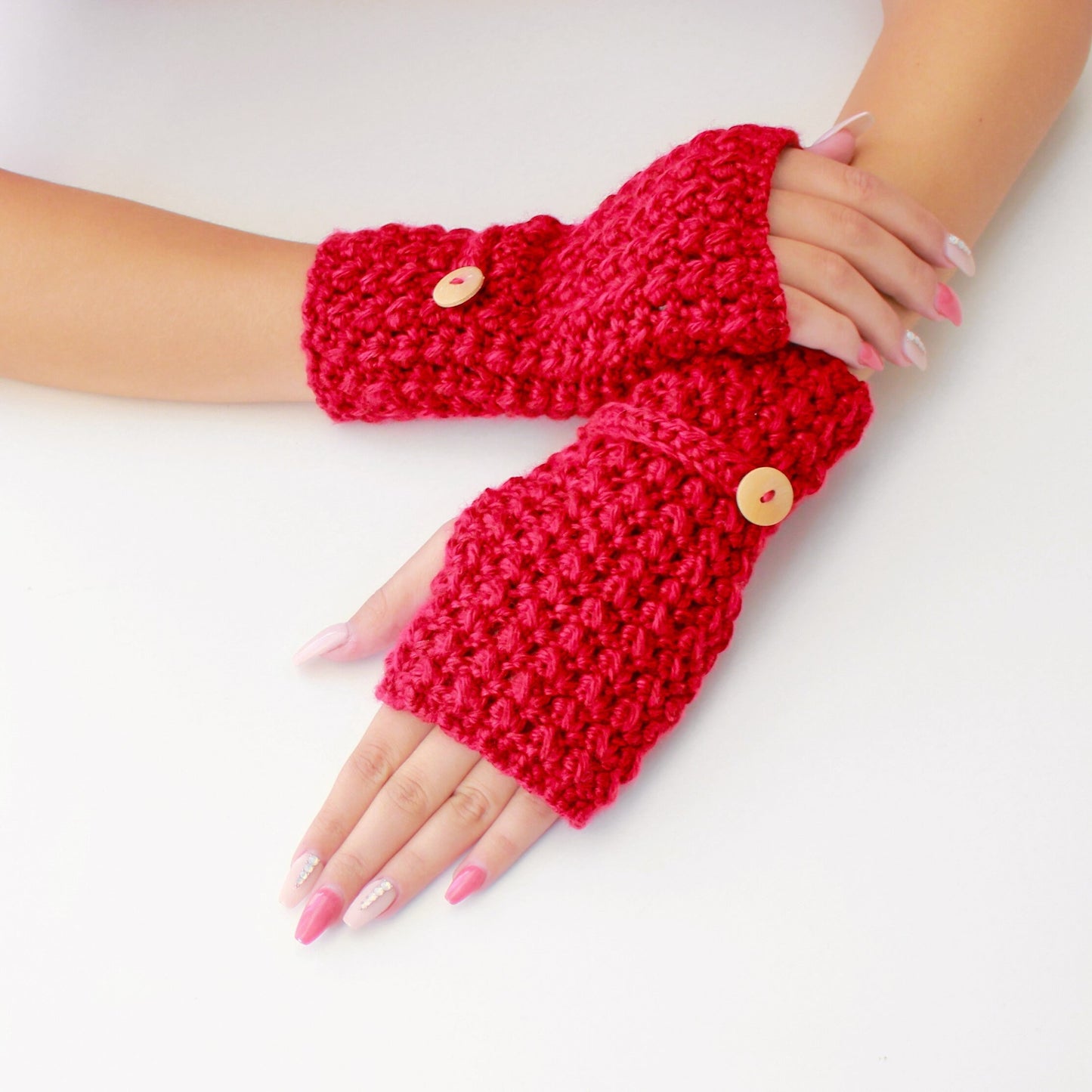 MAEVE Fingerless Gloves crochet pattern