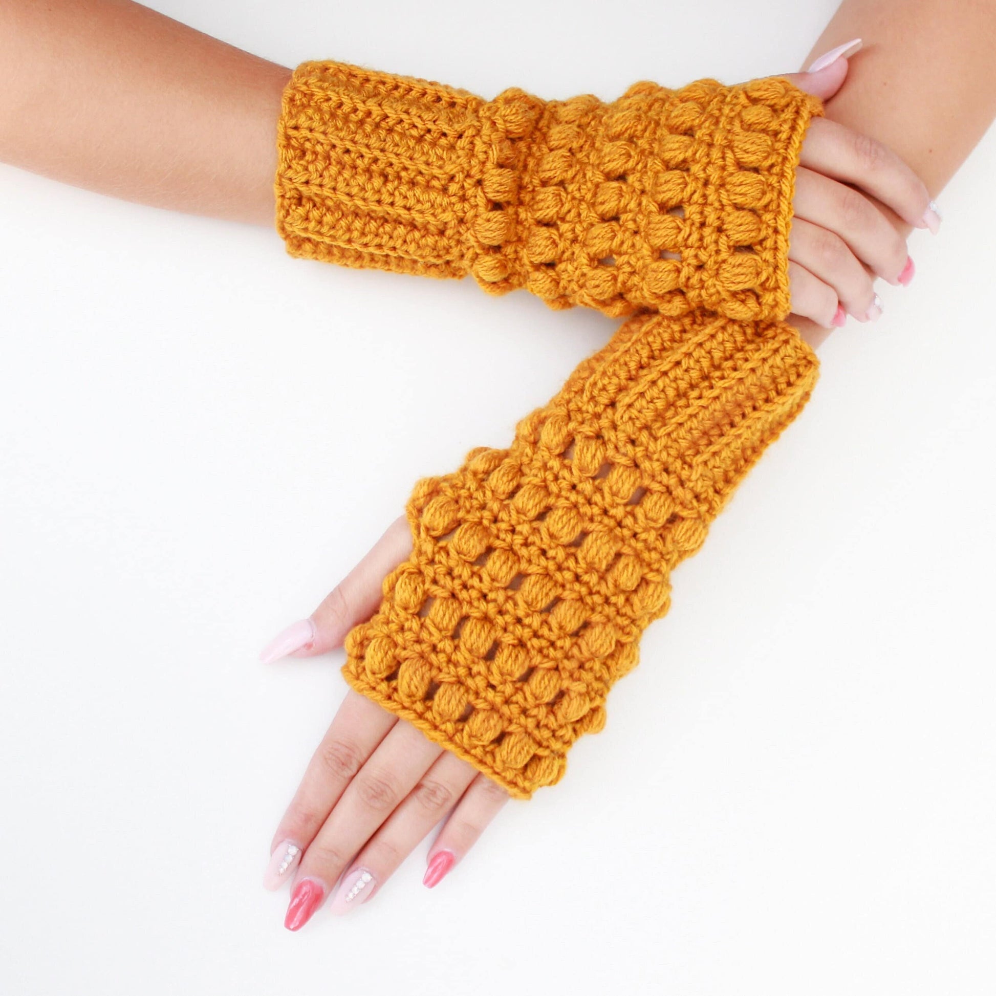 HAZEL Mittens crochet pattern