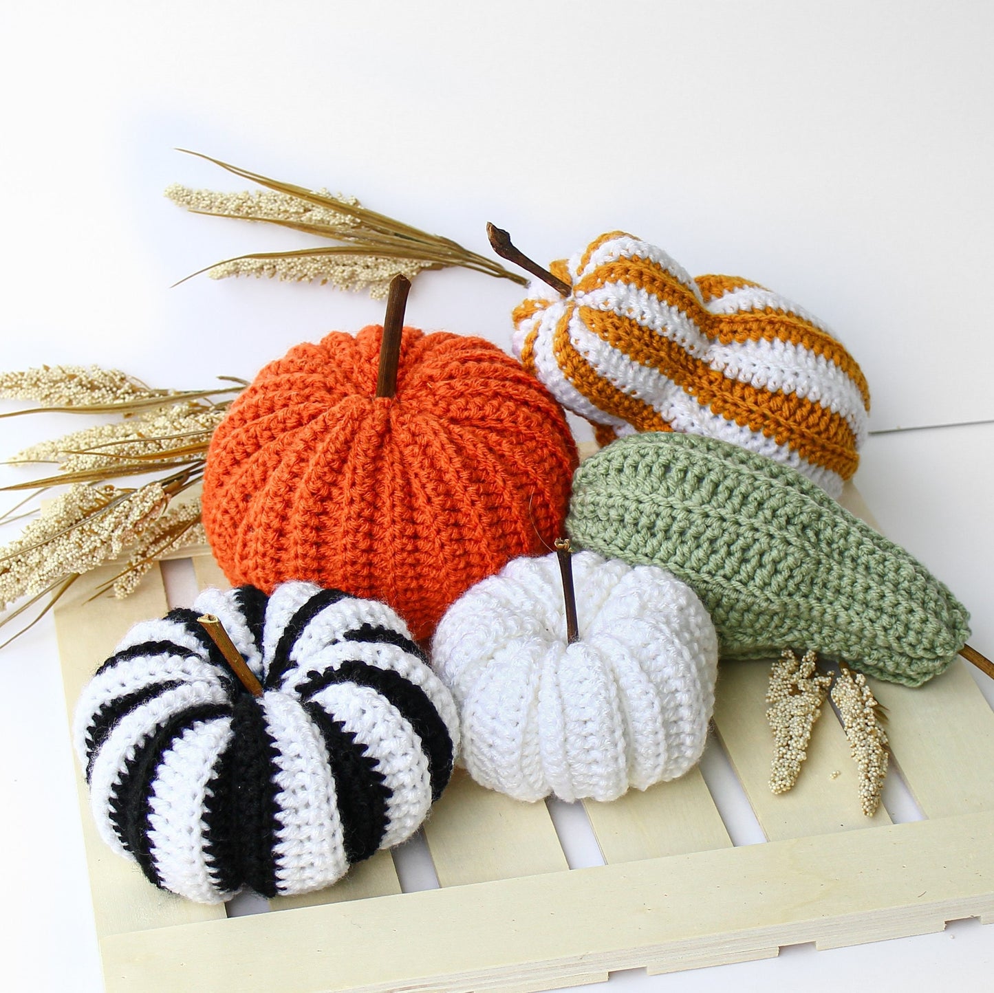 Festive Pumpkins & Gourds crochet pattern